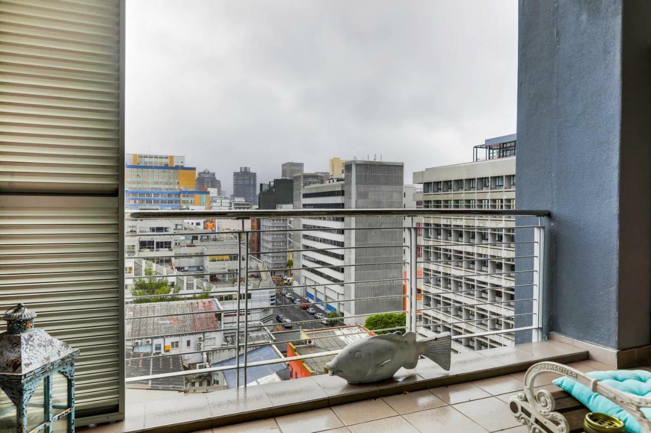 Backup-Powered Stylish Central Apartment Near Table Mountain Cape Town Exterior photo